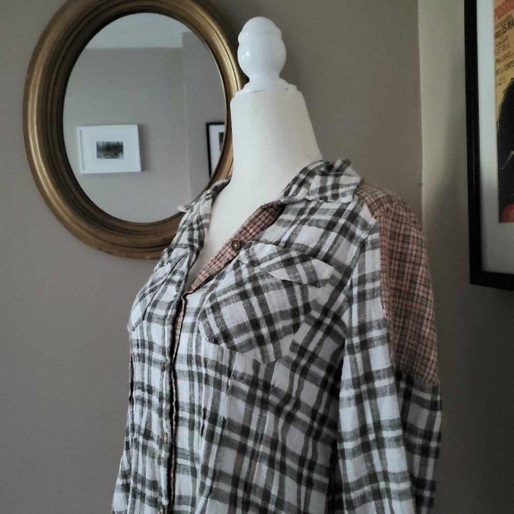 Free People Catch Up with Me Plaid Flannel Button-Down Shirt Size Small - Picture 7 of 16